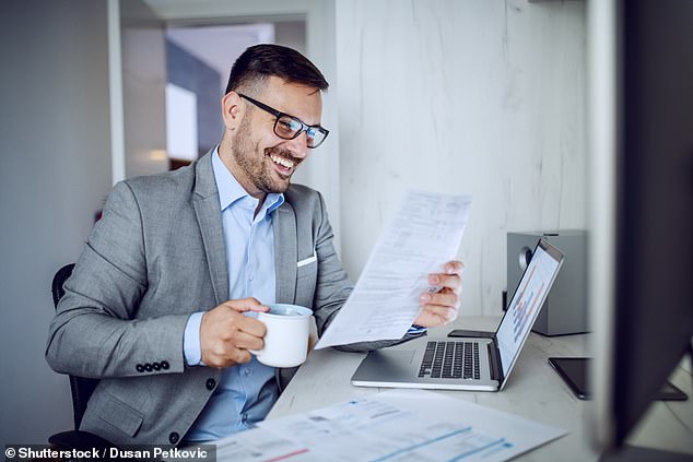 Scientists have found that office workers who sit at their desks for at least six hours a day are 33 percent less likely to die prematurely if they drink two to three cups of coffee a day than colleagues who don't drink coffee.