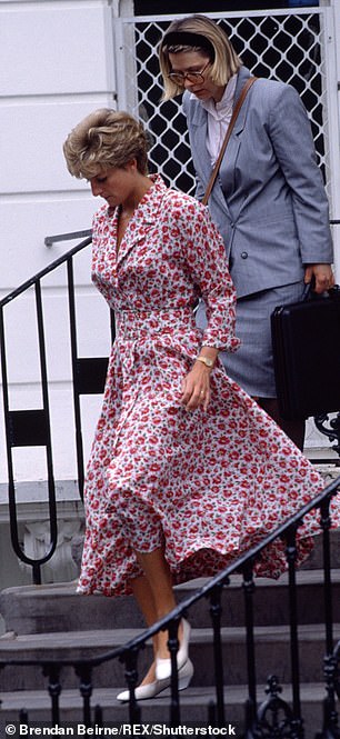 Pictured: Princess Diana Princess Diana takes Prince Henry to Wetherby School in Notting Hill, London, UK - 1992