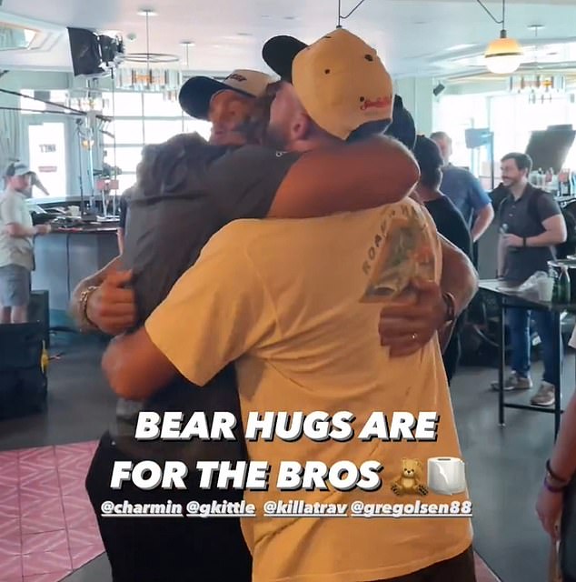 Travis Kelce was warmly welcomed by Greg Olsen and George Kittle in Nashville