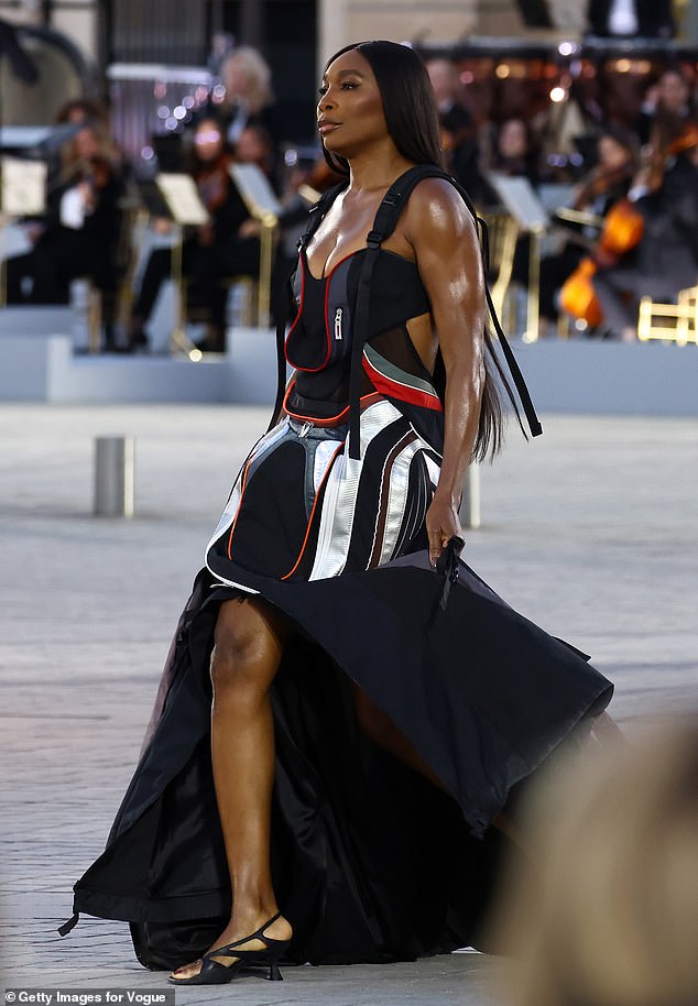 Venus turned heads in a custom Marine Serre look made from a repurposed tennis bag with a high leg slit