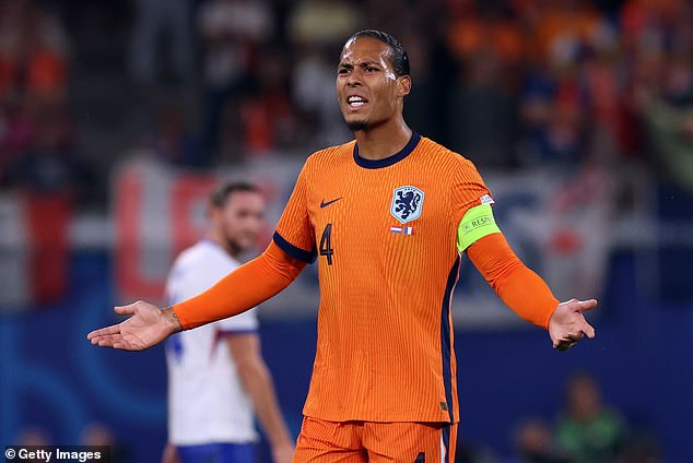 Virgil van Dijk expressed his anger at the English referees after the Netherlands had a goal disallowed for offside