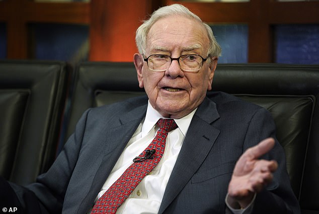 As politicians, economists and activists fret about income inequality in America, billionaire CEO Warren Buffett has given the real reason why he thinks the wealth gap has widened