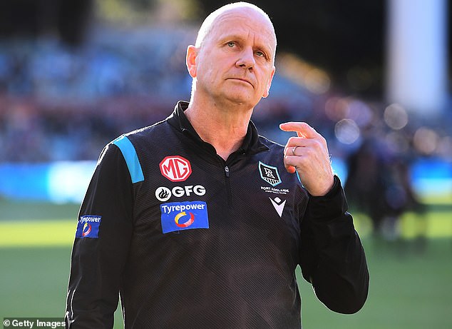 Port Adelaide coach Ken Hinkley has stated he will face intense criticism from footy fans as he looks to revive his team's stuttering AFL campaign.
