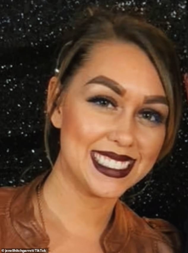 TikTok creator Jenell Hitch Garrett had the opposite problem: hers were extremely thick and padded