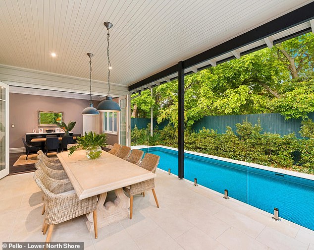 The home at 92 Raglan St last sold for $5 million in February 2019