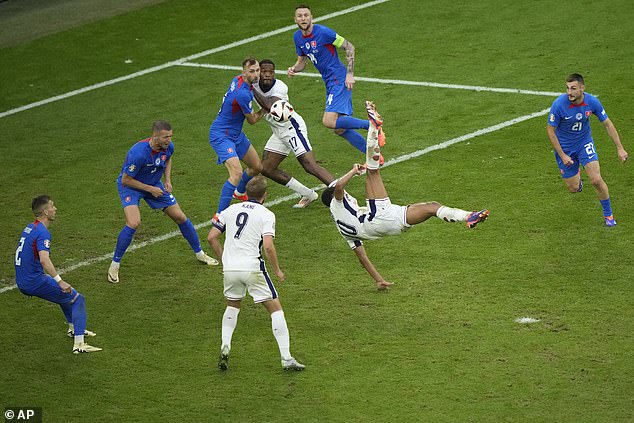 England would have lost if it hadn't been for Bellingham's moment of magic in the 95th minute