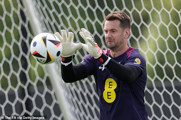 Although he is not a member of the squad, Heaton will train with England at the 2024 European Championship