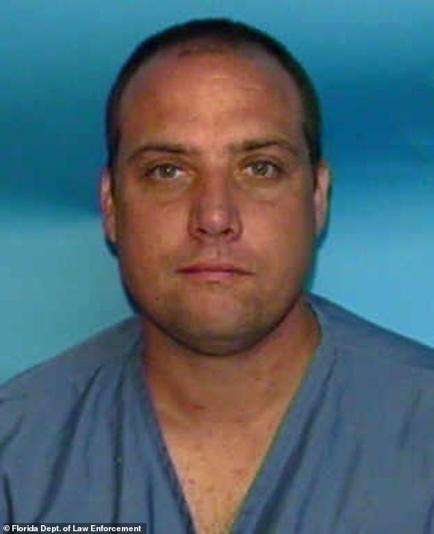 In November 2007, Whiddon was also arrested after robbing a bank in Augusta, Georgia, of just over $4,100