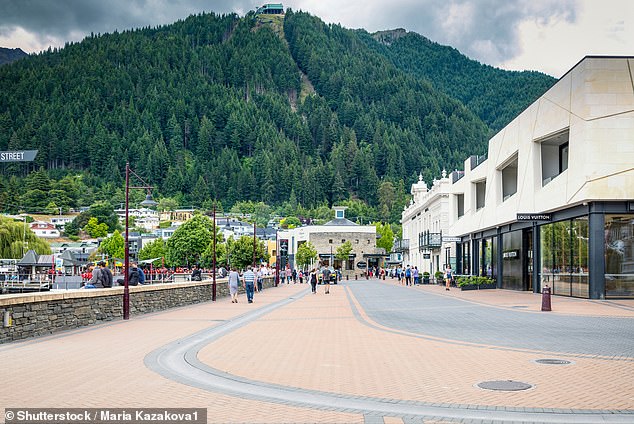 Marine Parade in Queenstown, New Zealand (stock photo) was cordoned off and people were ordered to leave the area