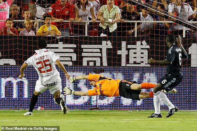 Casillas' brilliant save against Sevilla in 2009 was praised by Gordon Banks