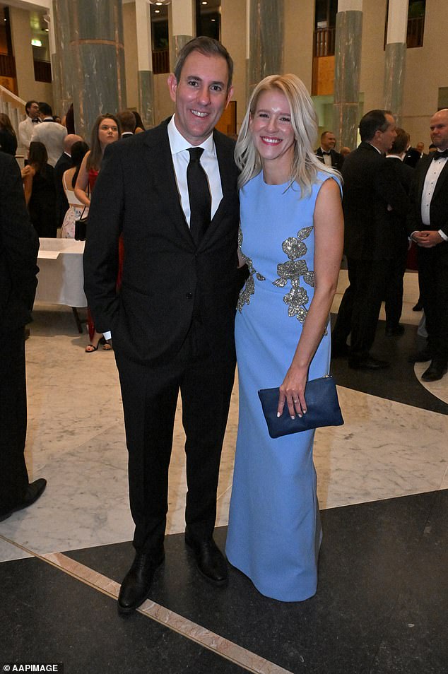 Laura Chalmers made sure all eyes were on her as she stepped out at the Midwinter Ball in Canberra on Wednesday night