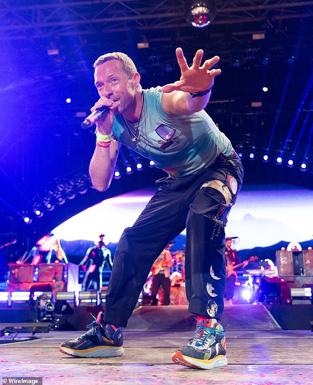 The same problem arose during Coldplay's record-breaking set on Saturday night, with frontman Chris Martin wowing the crowd after bringing along an old friend to perform with them.