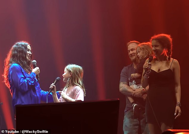 From there the band moved into the opening notes of Ironic and Onyx started singing the opening verse, while getting a little encouragement from her mother