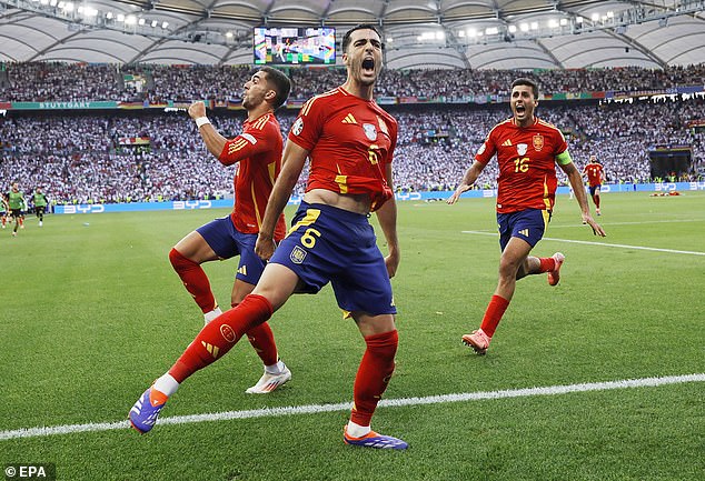 Mikel Merino (center) scored a magnificent header in the 119th minute that broke the hearts of the home side