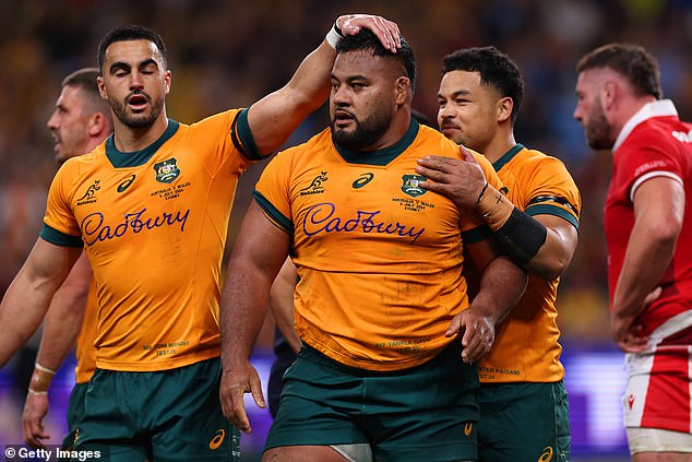 Taniela Tupou (centre) scored the goal at the Allianz Arena with an early try against Wales