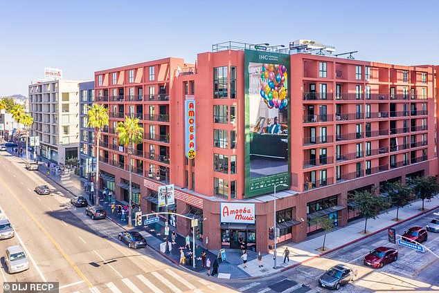 The luxury apartment building El Centro Hollywood where Daelena was found dead