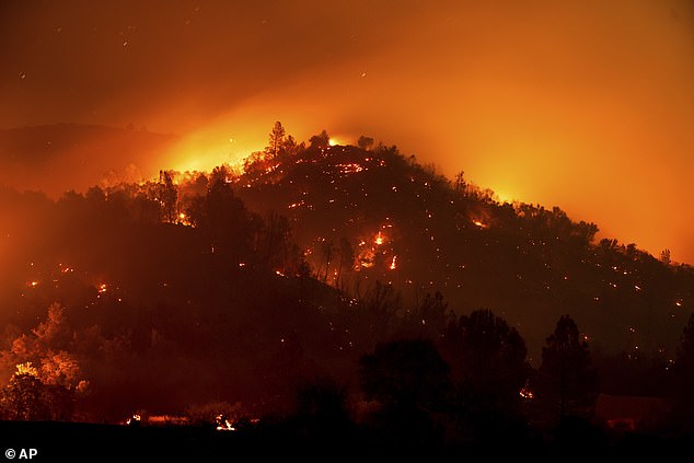 On Saturday afternoon, the French fire was only 5 percent under control