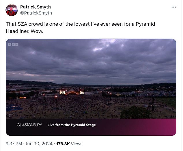 SZA's show also struggled to draw the huge crowds that attended Coldplay's headline slot the night before, with the small numbers notable in BBC coverage