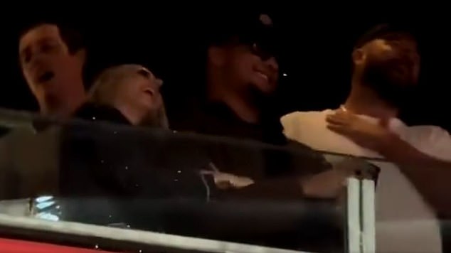 Mahomes cuddled while listening to Swift's 