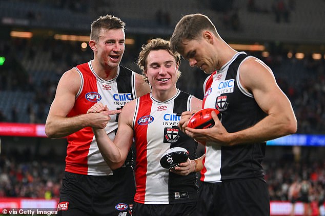 The Saints defeated the league leaders Swans in a surprise result at the Marvel Stadium