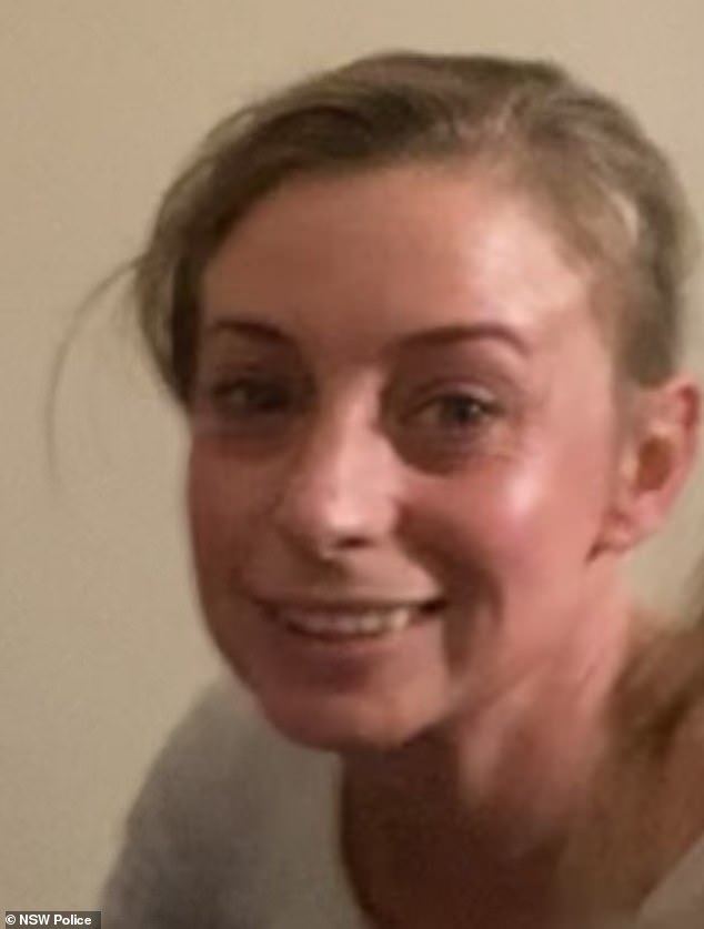 Renee, 42, was last seen leaving her home on the Western Highway in Warrenheip, Ballarat, at 1.25pm ​​on May 30 with her black cat in a carrier