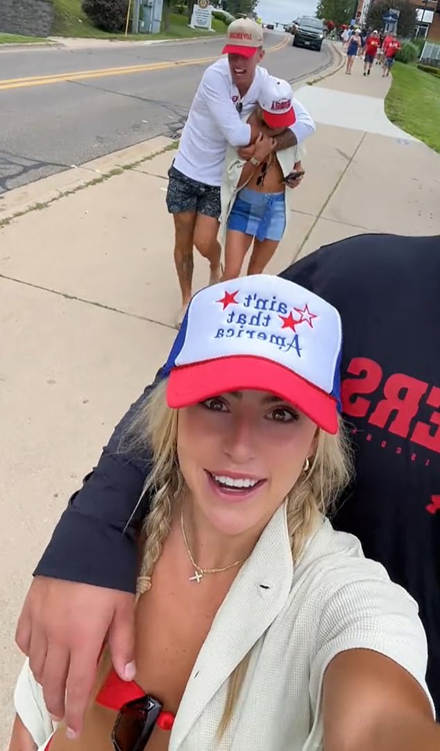 Beck and Hanna Cavinder were spotted together over the 4th of July weekend on TikTok