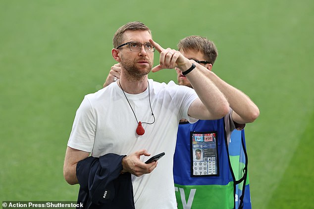 However, after Germany's elimination, the 39-year-old Mertesacker is now cheering for England