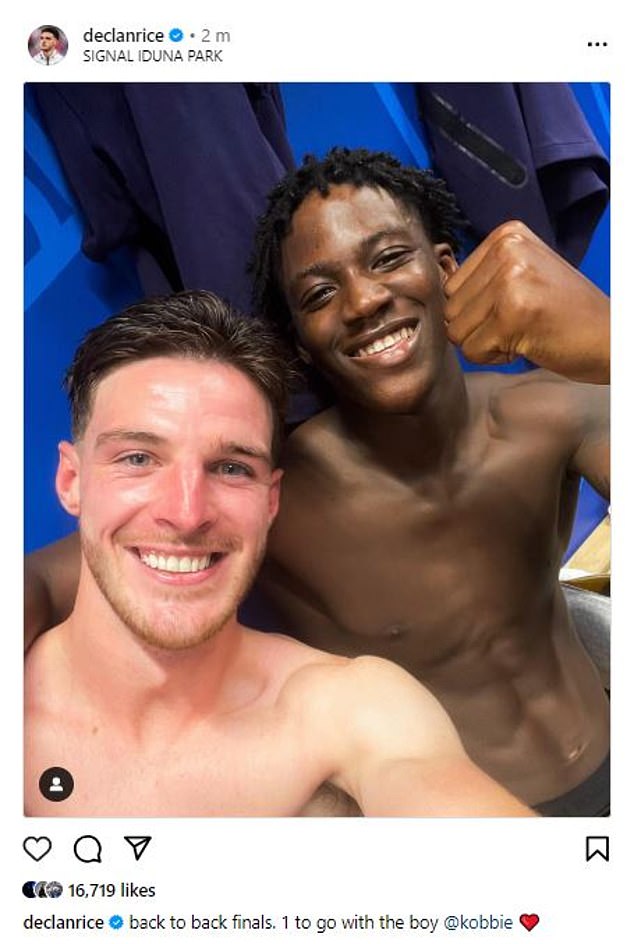 Mainoo beams with joy after England win with fellow midfielder Declan Rice