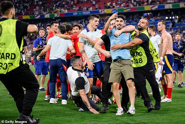 A security guard accidentally bumped into Morata's knee after Spain's semi-final victory