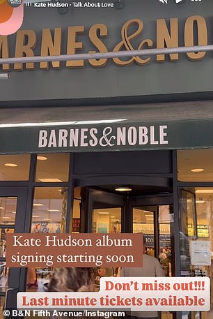 Kate's New York fans lined up outside the bookstore, ready for the ticketed meet-and-greet scheduled for 4pm EST