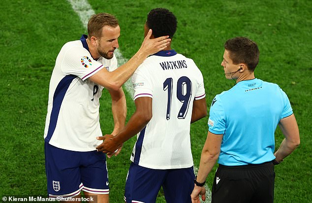 Meulensteen insisted that England would start with captain Harry Kane in the final in Berlin