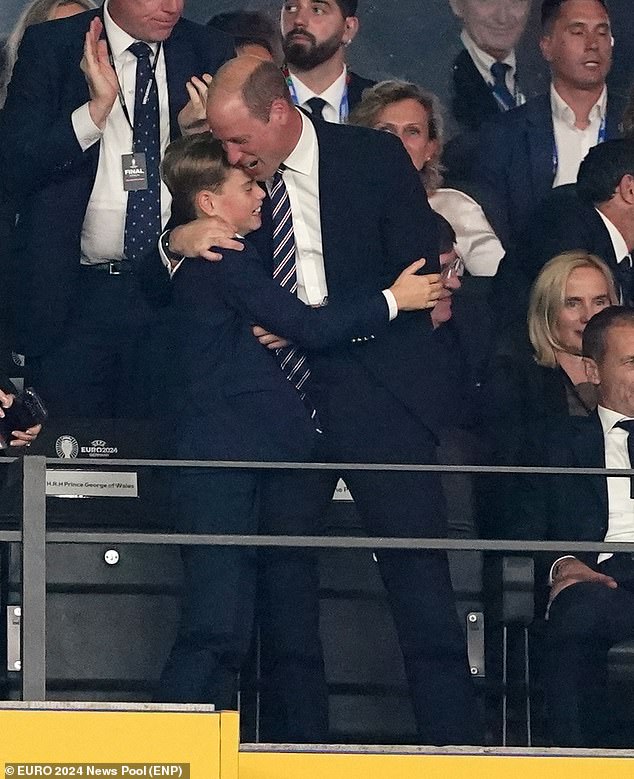 Prince William And Prince George Jump Out Of Their Seats And Shout With ...