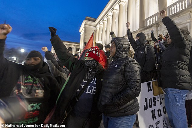 The image of resistance was also clearly visible during the Black Lives Matters protests