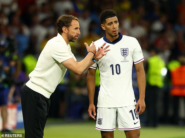 Southgate offers tactical advice to Bellingham as England struggle to beat Spain