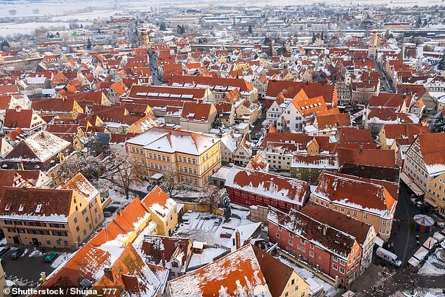 The jewels of Nördlingen were created by an asteroid that hit Earth 15 million years ago and is visible to the naked eye