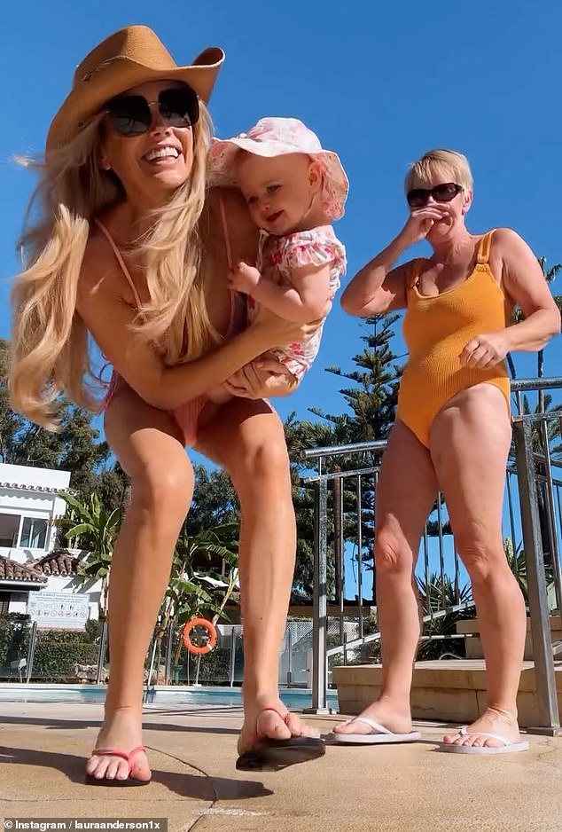 The video then cuts to Laura, her mother Barbara and Bonnie, all dressed in swimwear, as they sweetly pose for the camera during their vacation