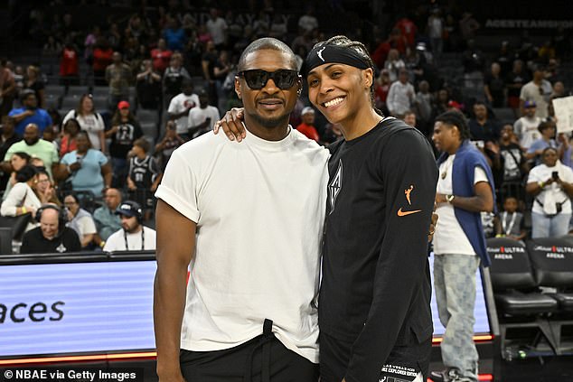 Usher also posed with Jackie Young and Sydney Colson (pictured) after the match