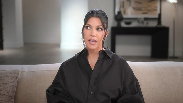 They show footage of a rather large spider walking across a white wall, as Kourtney explains in her confession: 