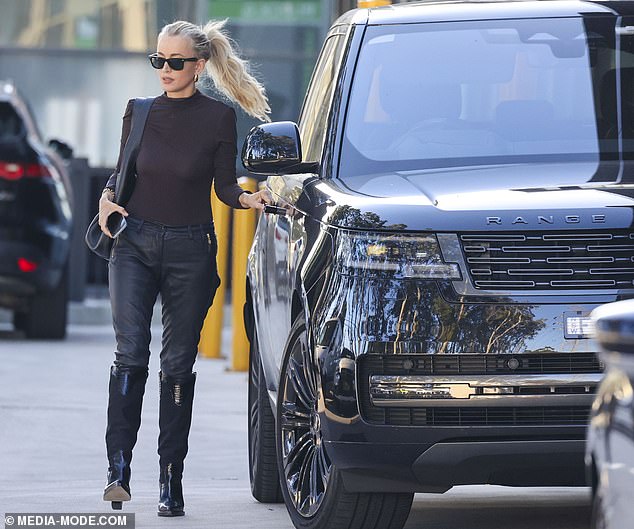 Jackie drove around in her luxury Range Rover during the outing