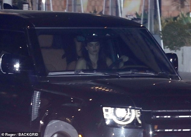 Top model Kendall Jenner was also spotted driving to the event in her Range Rover