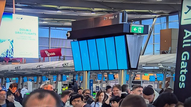 A global IT outage on Friday caused airlines to cancel flights, supermarkets to close their self-service checkouts with only card readers and TV stations to display 