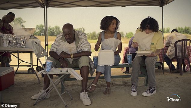 Unprisoned focuses on Kerry Washington, a relationship therapist whose father (Delroy Lindo) gets out of prison and moves in with her and her teenage son