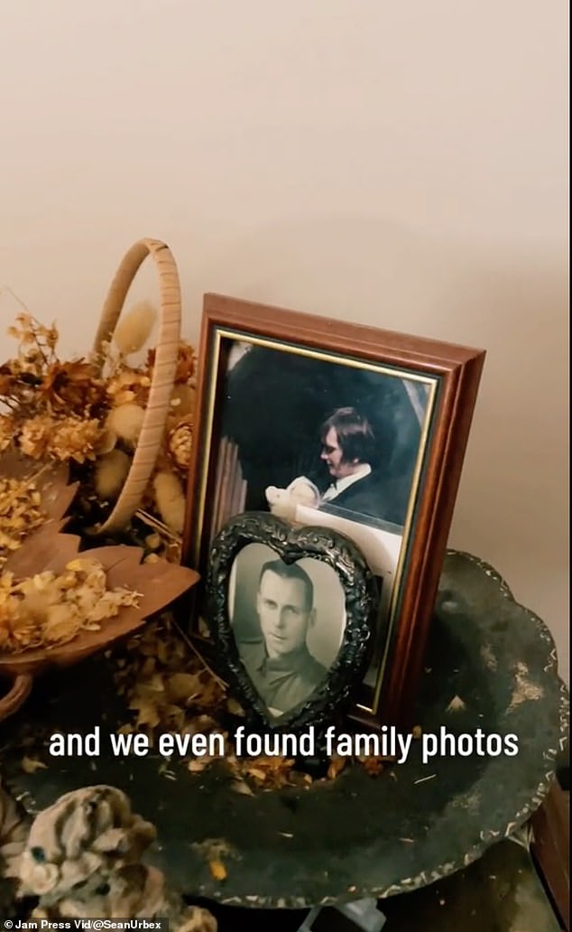 Old family photos were also visible on a table in good condition