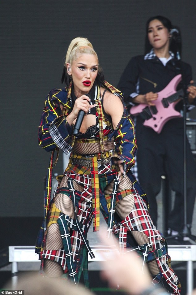 Her set was dominated by No Doubt classics, much to the delight of the 32,000 fans in attendance