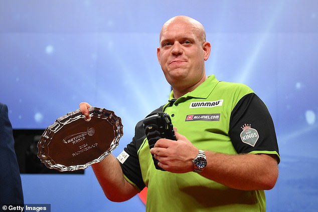 Humphries secured an 18-15 victory over Michael van Gerwen at the Winter Gardens