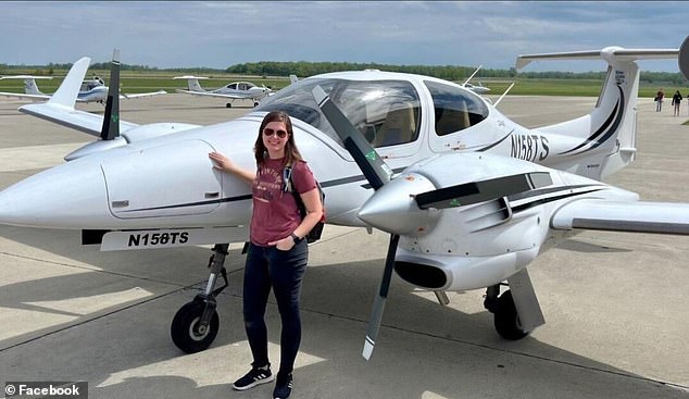 She had just finished releasing parachutists and was apparently on her way back to the ground when she crashed near the Niagara Scenic Parkway