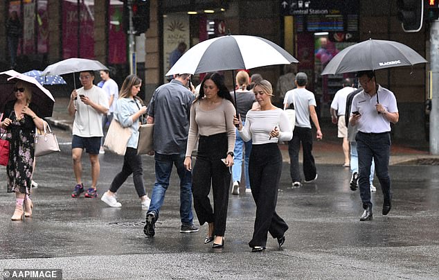 A high chance of showers is expected in Perth on Tuesday and Wednesday, with wind gusts of 25km/h on Tuesday.