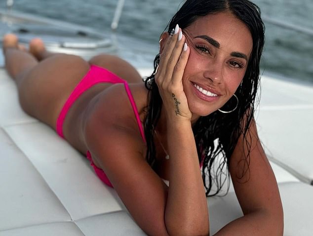 Messi's wife Antonela shared a series of photos from the group's boat trip in the Miami sunshine