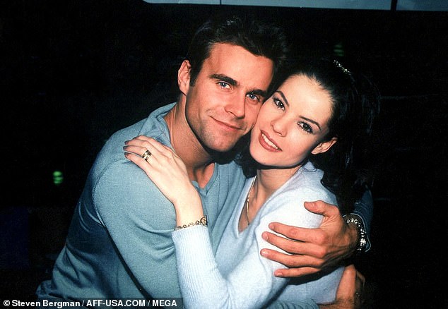 All My Children star Esta TerBlanche has died at the age of 51, TMZ reports. (Pictured with All My Children co-star Cameron Mathison)