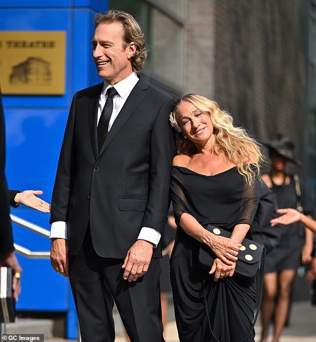 While filming together, the pair looked dapper in all-black outfits as they appeared to be reenacting a scene for an important event in the series that could be celebratory or sad.